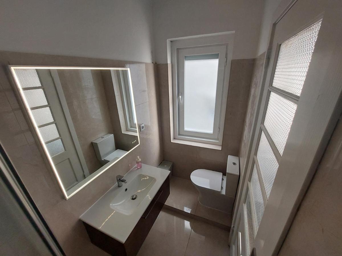 Cabralus Hotel Lisbon Exterior photo